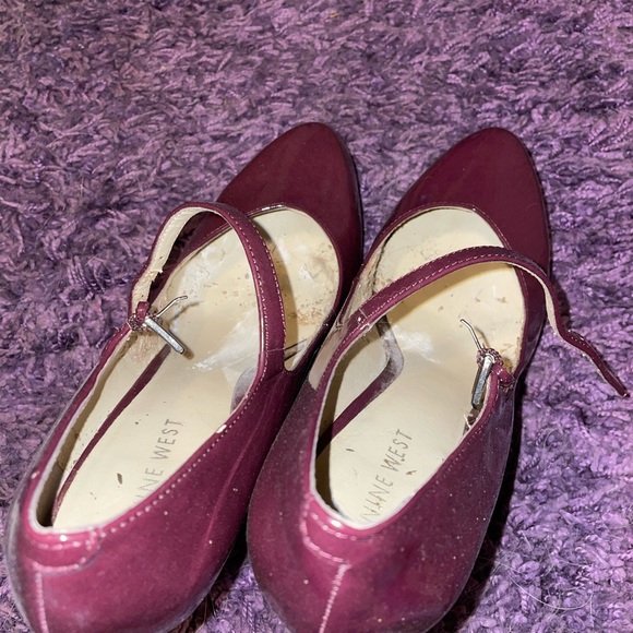 Lot of 8.5 heels - assorted colors - Picture 4 of 8